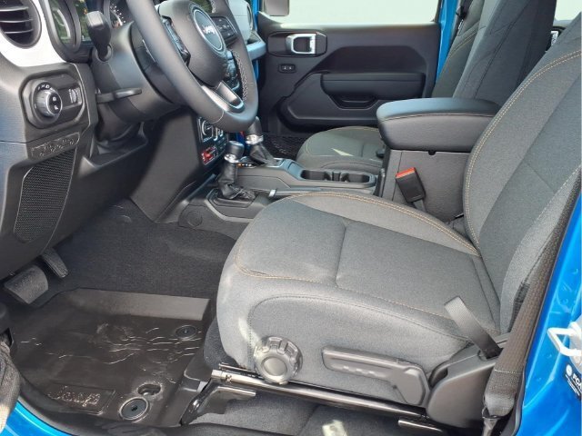 New 2027 Jeep Gladiator Mojave AWD/4WD image 14