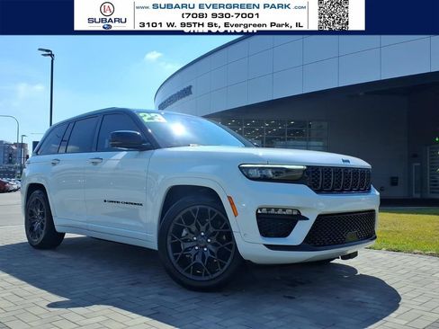 Used 2023 Jeep Grand Cherokee Summit w/ High Altitude Package AWD/4WD image 1