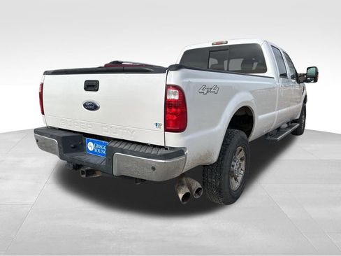 Used 2010 Ford F350 Lariat image 6