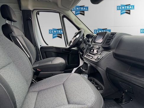 Used 2025 RAM ProMaster 2500 w/ Power Group image 15