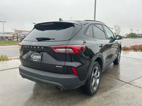 Used 2025 Ford Escape ST-Line AWD/4WD image 7
