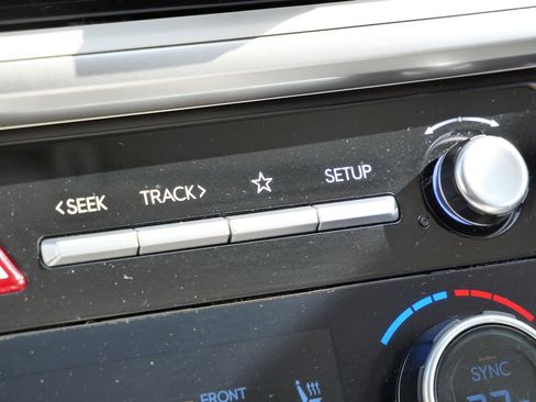 Used 2025 Hyundai Santa Fe SEL image 50