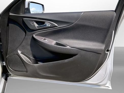 Used 2022 Chevrolet Malibu LT FWD image 24