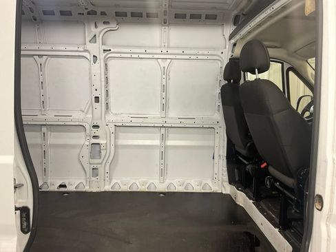 Used 2024 RAM ProMaster 3500 w/ Premium Convenience Group FWD image 12