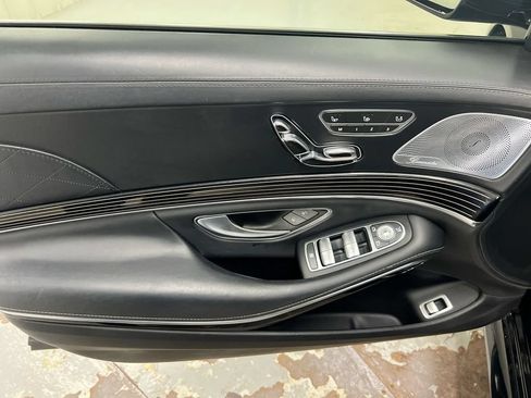 Used 2016 Mercedes-Benz S 550 Sedan image 22