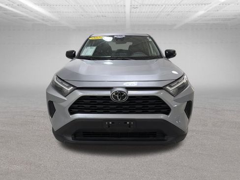 Used 2024 Toyota RAV4 LE AWD/4WD image 2