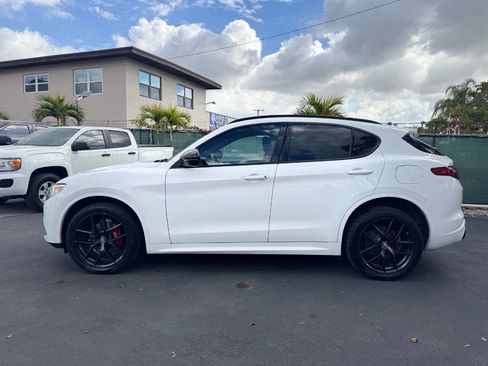 Used 2020 Alfa Romeo Stelvio Ti Sport w/ Quick Order Package 22S Sport image 6