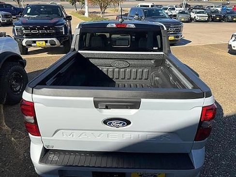 New 2026 Ford Maverick Lobo AWD/4WD image 8