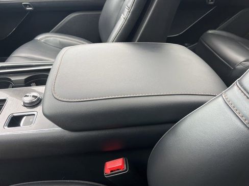 Used 2025 Lincoln Aviator AWD image 43