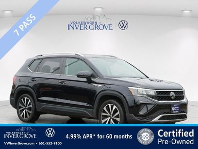 Certified 2023 Volkswagen Taos SE w/ Panoramic Sunroof Package
