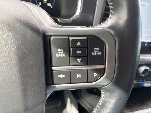 Used 2022 Ford F150 Lariat w/ Equipment Group 501A Mid image 19