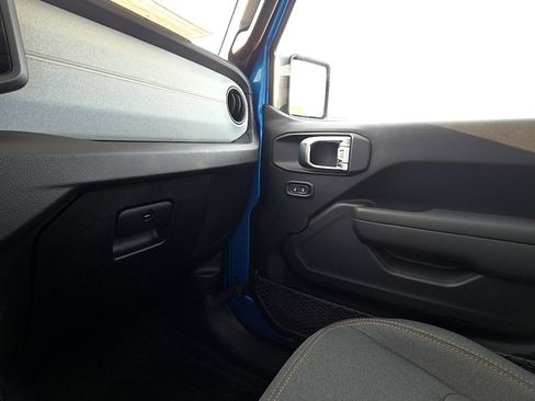 New 2026 Jeep Wrangler Unlimited Sport image 19