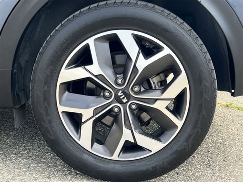 Used 2021 Kia Sportage EX image 14
