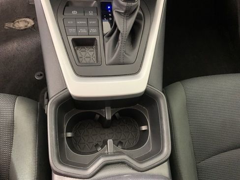 Used 2024 Toyota RAV4 LE image 25