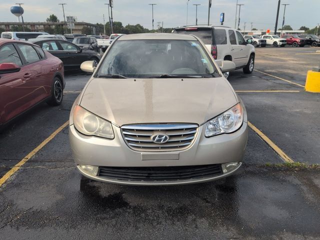 Used 2010 Hyundai Elantra GLS FWD image 6