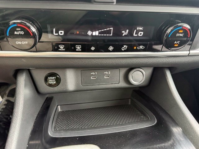 Used 2026 Nissan Rogue SV AWD/4WD image 29