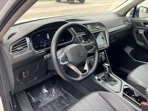 Used 2024 Volkswagen Tiguan Wolfsburg Edition image 16