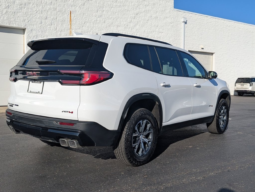 Used 2025 GMC Acadia AT4 w/ LPO, Floor Liner Package AWD/4WD image 7