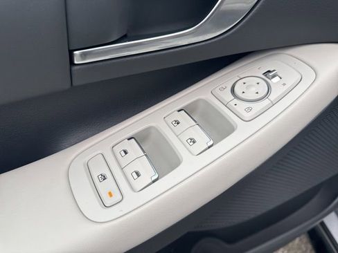 Used 2023 Hyundai Sonata SEL image 19