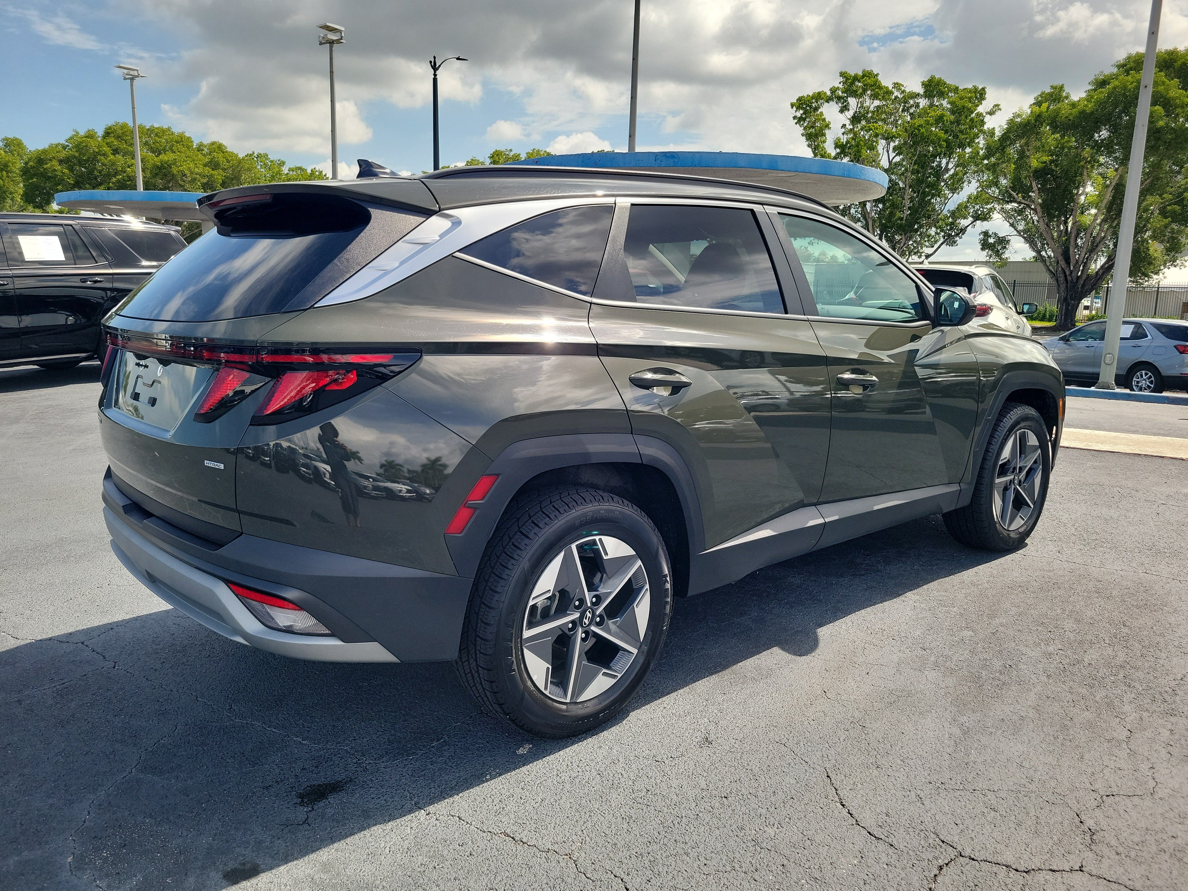 Used 2025 Hyundai Tucson SEL AWD/4WD image 4