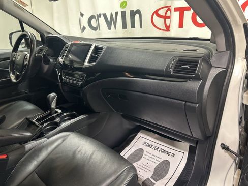 Used 2019 Honda Ridgeline RTL-E image 12