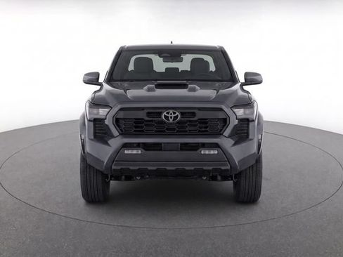 Used 2024 Toyota Tacoma TRD Sport RWD image 5