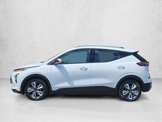 Certified 2023 Chevrolet Bolt EUV LT w/ Convenience Package FWD image 5