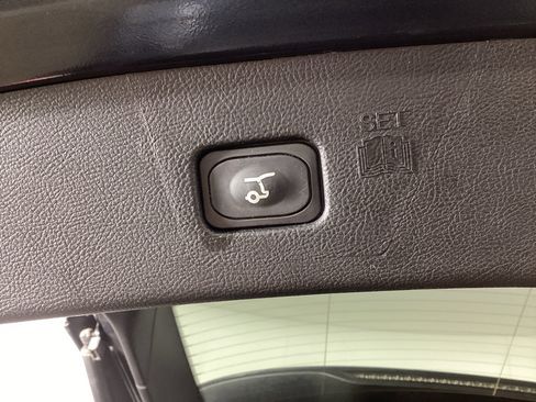 Used 2023 Ford Edge SEL w/ Convenience Package image 14