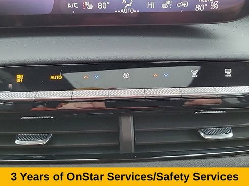 Used 2025 Buick Enclave Avenir w/ Super Cruise Package image 31