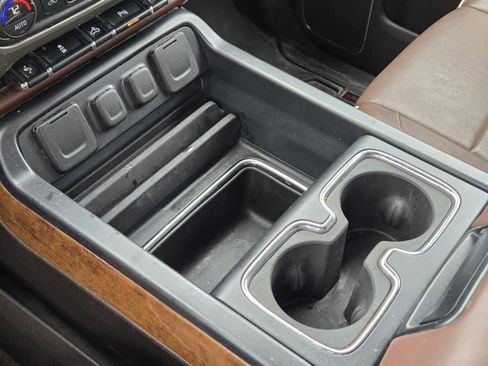 Used 2016 Chevrolet Silverado 1500 High Country w/ High Country Premium Package image 29