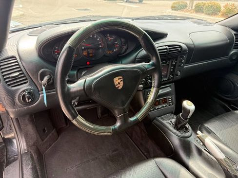 Used 2001 Porsche 911 Turbo image 19