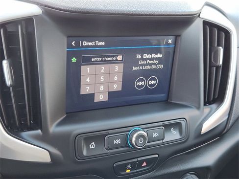 Used 2022 GMC Terrain SLE image 18