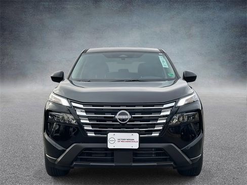 New 2026 Nissan Rogue SV image 6