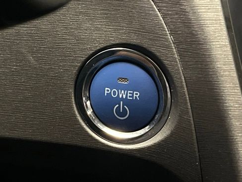 Used 2012 Toyota Prius Two FWD image 14