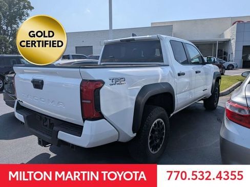 Certified 2024 Toyota Tacoma TRD Off-Road AWD/4WD image 3
