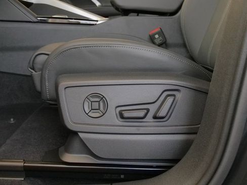 New 2025 Audi Q5 Premium Plus image 11