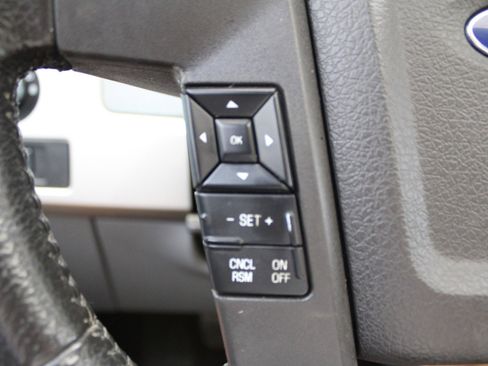 Used 2013 Ford F150 Lariat w/ Luxury Equipment Group image 15