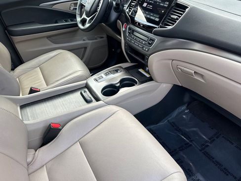 Used 2022 Honda Pilot Special Edition image 19