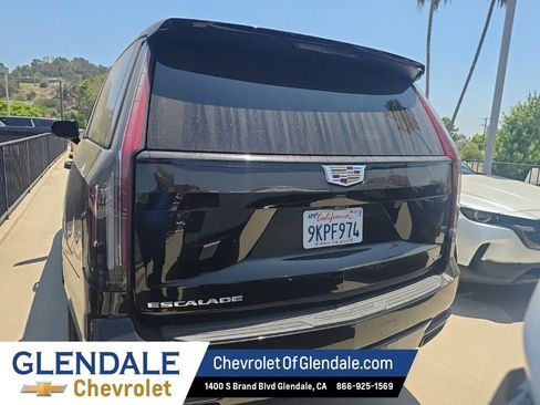Used 2024 Cadillac Escalade Sport RWD image 5