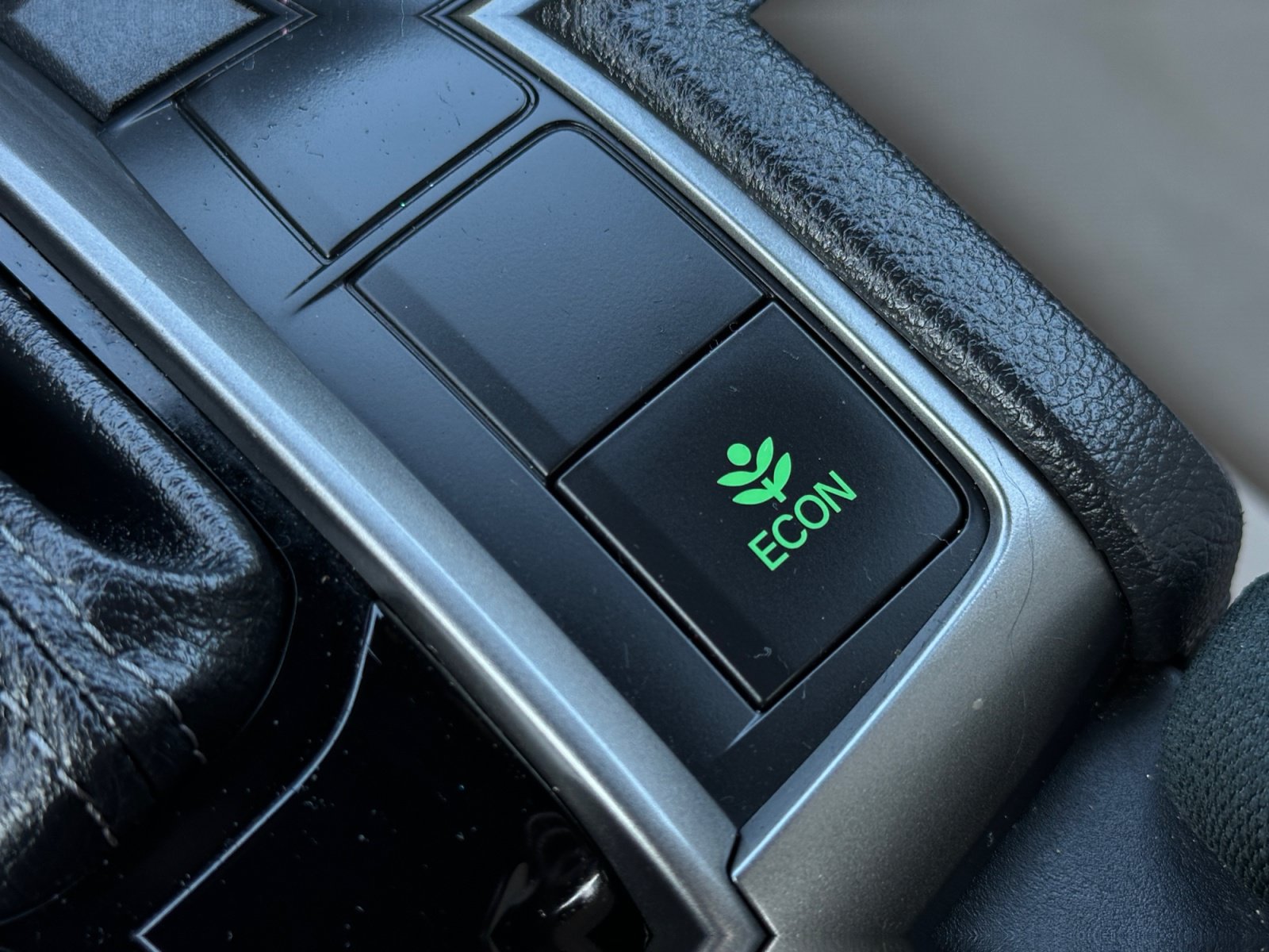 Used 2019 Honda Civic EX image 22