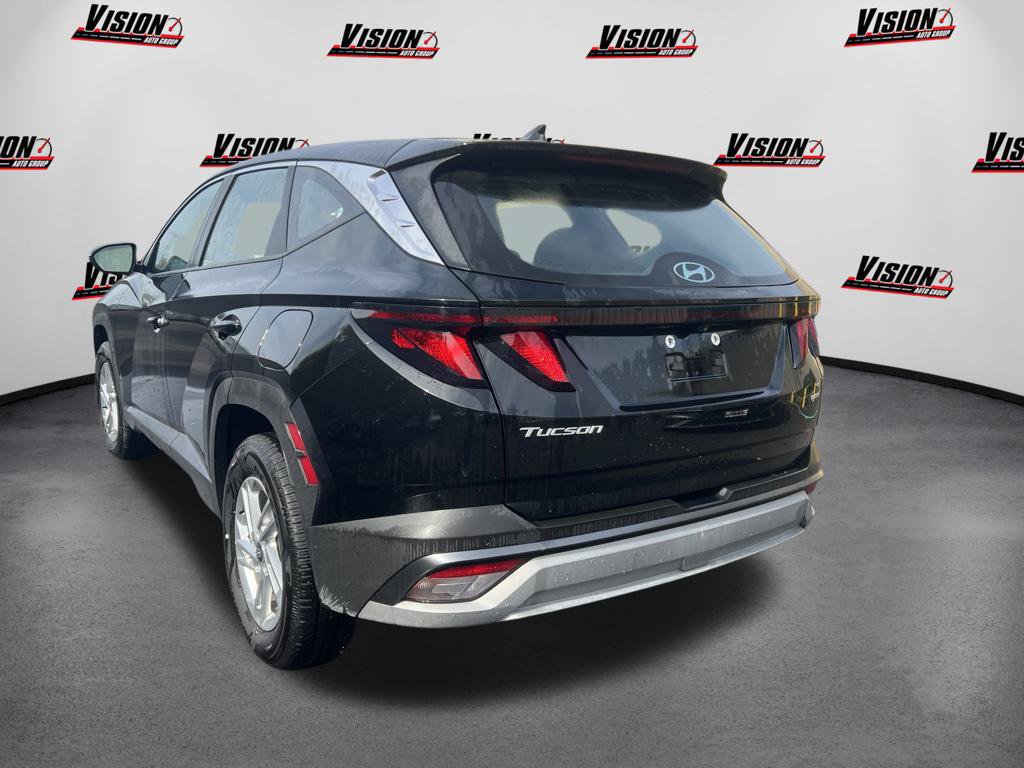 Used 2025 Hyundai Tucson SE AWD/4WD image 7