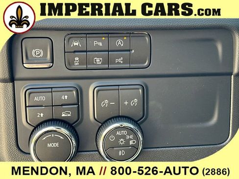 New 2026 Chevrolet Suburban RST w/ Comfort Package AWD/4WD image 25