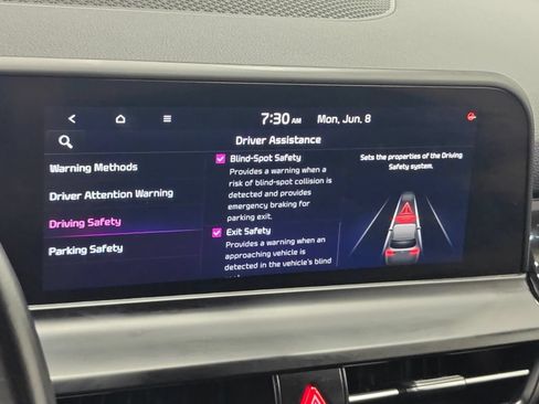Used 2024 Kia Seltos S AWD/4WD image 41