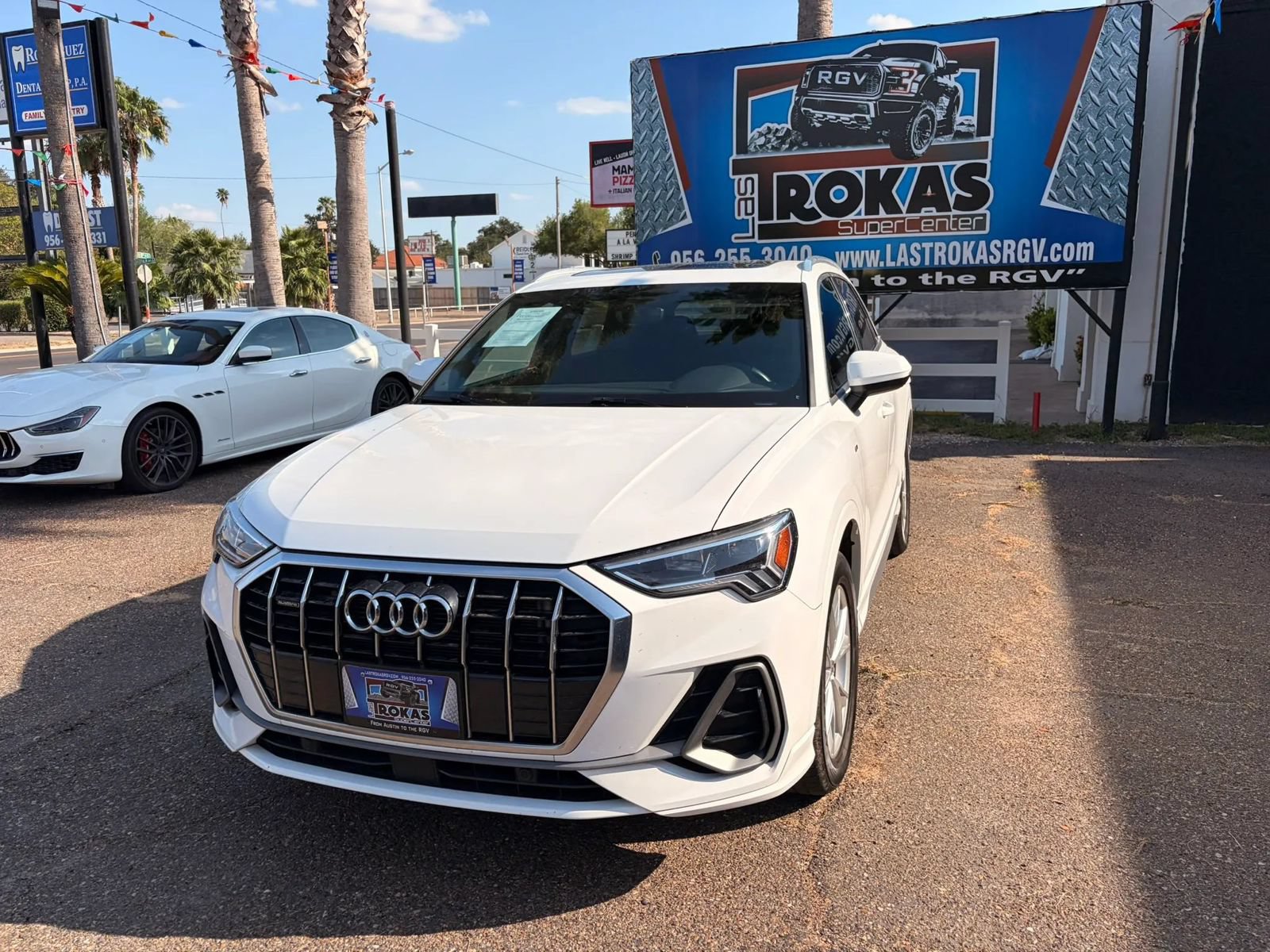 Used 2023 Audi Q3 2.0T Premium AWD/4WD image 2