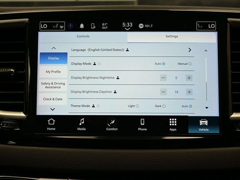 Used 2024 Chrysler Pacifica Touring-L FWD image 36
