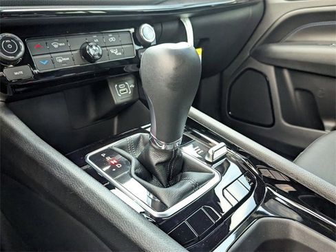 New 2026 Jeep Compass Latitude image 23