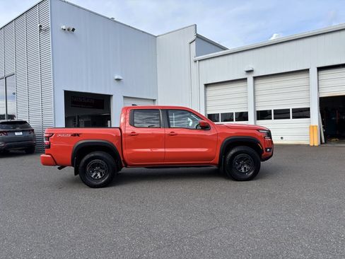Used 2026 Nissan Frontier PRO-4X AWD/4WD image 8