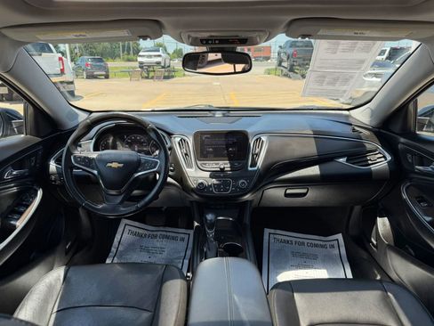 Used 2021 Chevrolet Malibu Premier FWD image 43