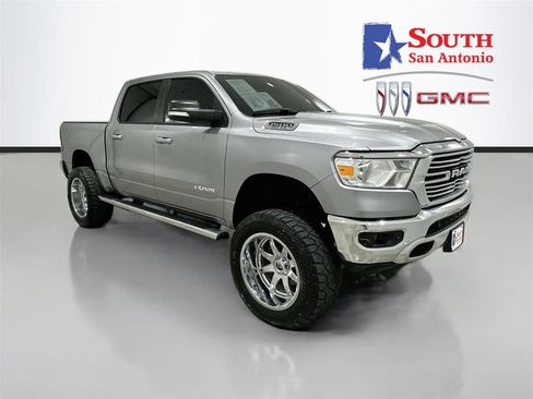 Used 2021 RAM 1500 Big Horn AWD/4WD image 1