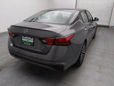 Used 2024 Nissan Altima 2.5 SV image 7